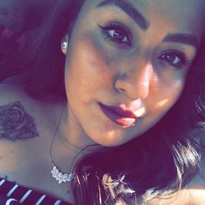 Meet your Posher, Aly